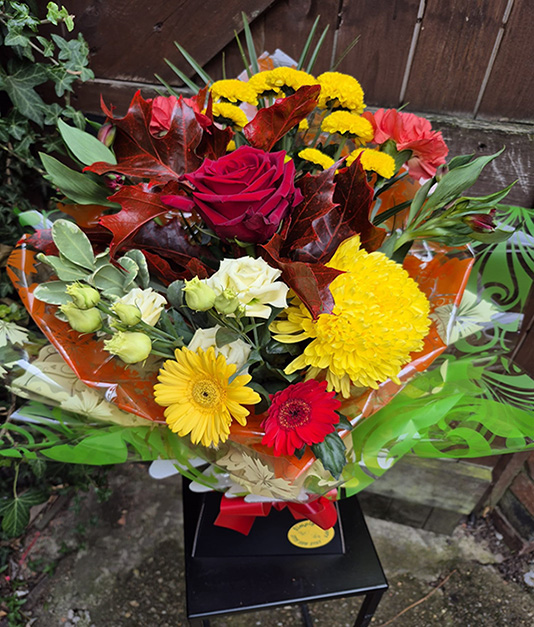 Simply Flowers Hand Tied Flowers Selection 1