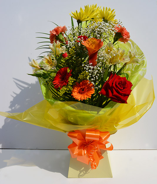 Simply Flowers Hand Tied Flowers Selection 1