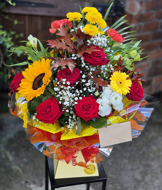 Simply Flowers Stunning Hand Tied Flowers with Roses