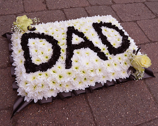 Personalised Plaque with names written in (Dad)