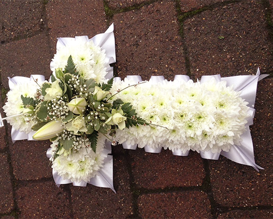 Traditional Cross White